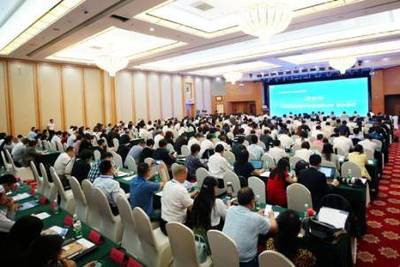 共筑誠(chéng)信基石，激發(fā)創(chuàng)新活力——第六屆全國(guó)商務(wù)誠(chéng)信建設(shè)大會(huì)暨‘互聯(lián)網(wǎng)+信用’年度創(chuàng)新峰會(huì)在京成功舉行